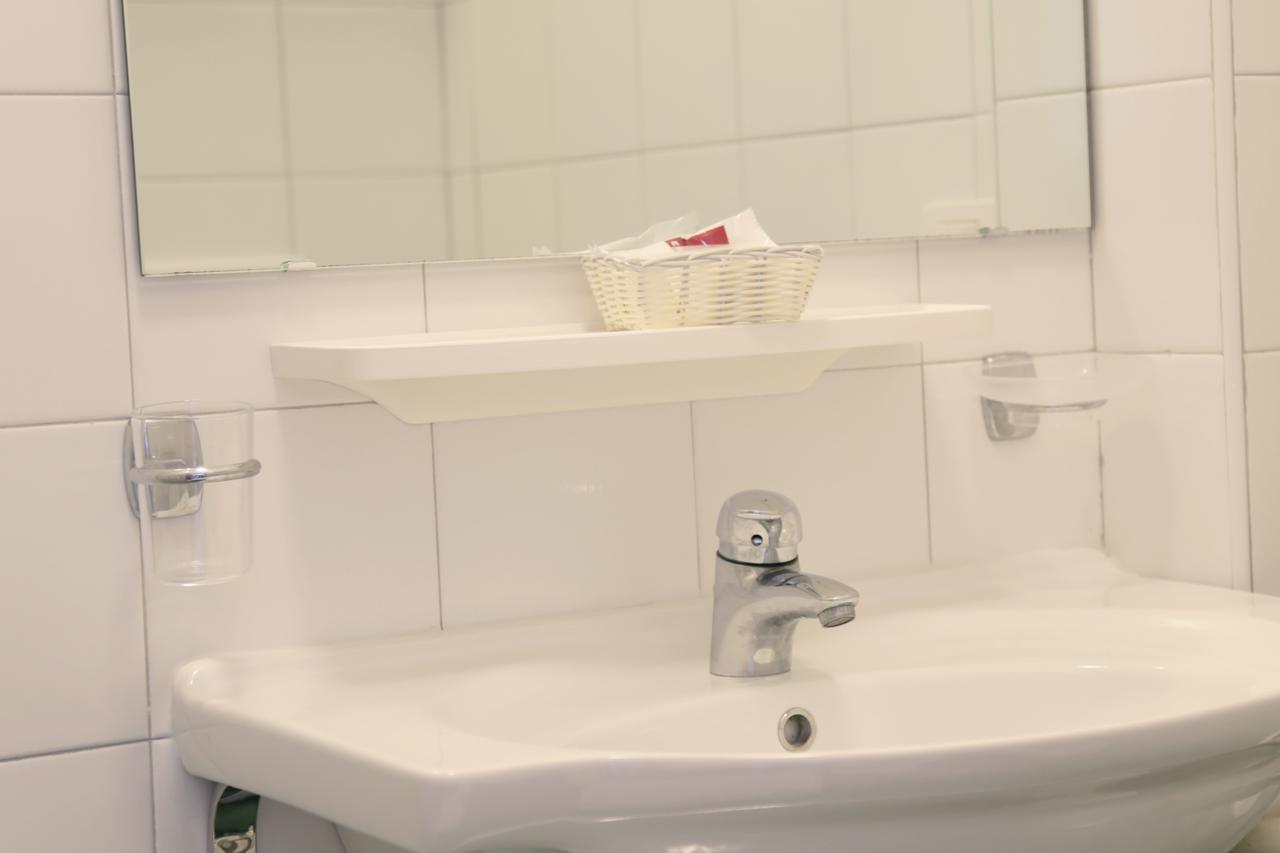 Renzo Hotel 3*